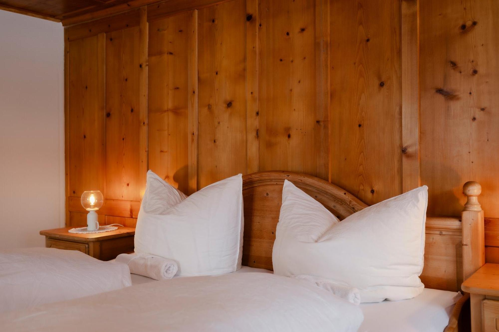 Haus Barbara Lejlighed Wald am Arlberg Eksteriør billede